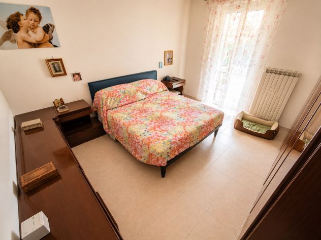 Porzione di bifamigliare completamente indipendente - Foto 4
