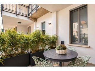 Appartamento di 120 m² con 5 locali in affitto a Milano