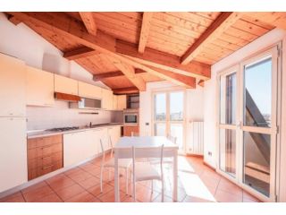Appartamento di 80 m² con 3 locali in affitto a Milano