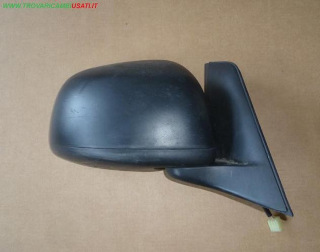 RETROVISORE EST. REGOLAZ. (1 dif.)ELETTR. D. NERO PLASTICA 3 FILI  Vetri e Retrovisori  Cristalli  Retrovisori  Retrovisore FIAT - SEDICI - 01-05-2009