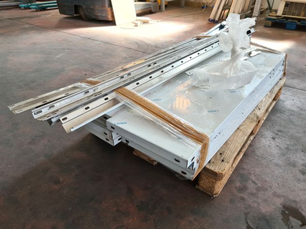 elementi di scaffalatura inox usati - Foto 2