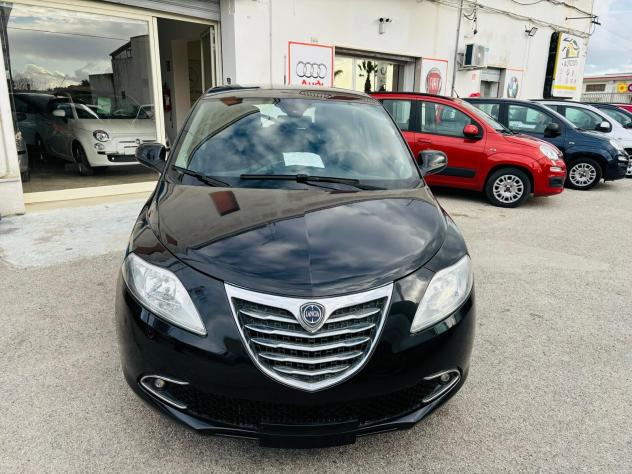 Lancia Ypsilon 1.2 69 CV 5 porte S&S Gold - Foto 2