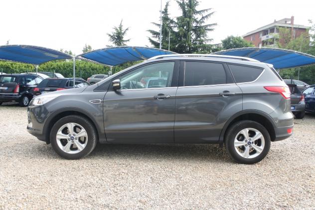 Ford Kuga 2.0 TDCI 115 CV 2WD Business 2015 - Foto 3