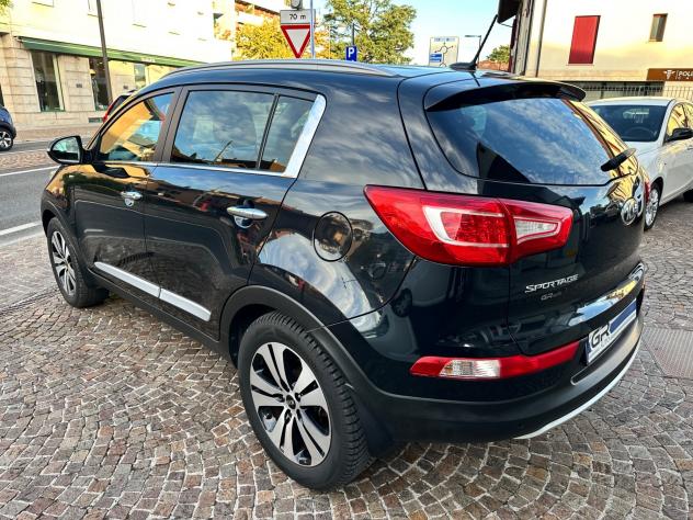Kia Sportage 2.0CRDI 184CV AWD R Rebel - Foto 6