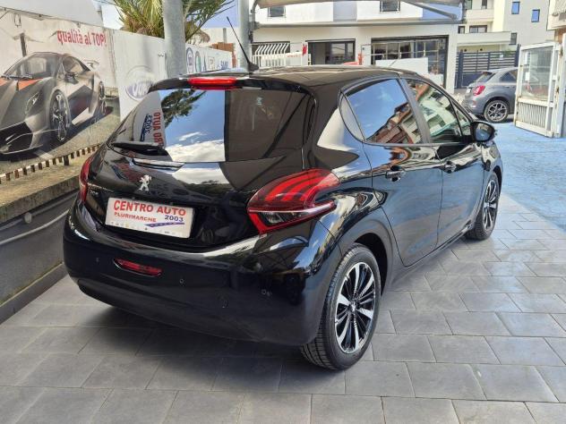 PEUGEOT - 208 - BlueHDi 100 S&S 5p. GT Line - Foto 3
