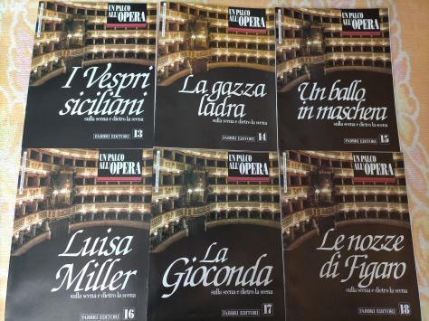 Un Palco All'Opera 30 Volumi + 30 video cassette + 30 libriccini e contenitori - Foto 5