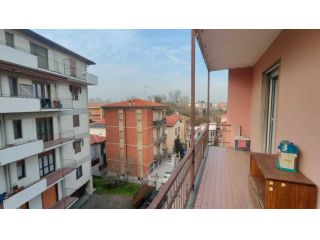 Quadrilocale in affitto a Pavia