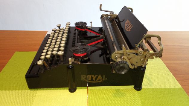 Macchina da scrivere, la mitica: "Royal N.5 Flatbed - 1918/1919" -  Made in USA - Foto 8