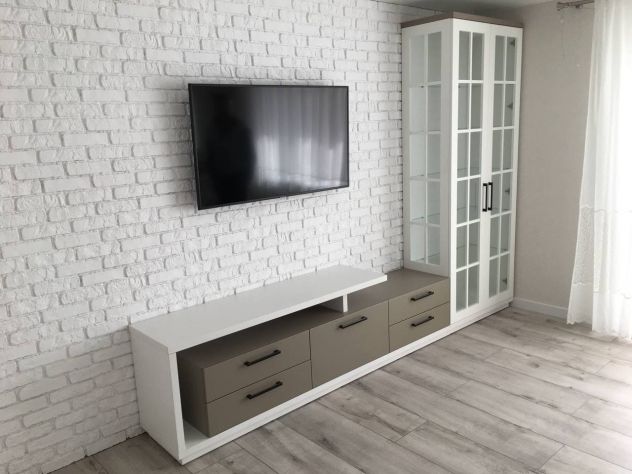 Falegname: Montaggio mobili e modifiche cucine su misura - Foto 4