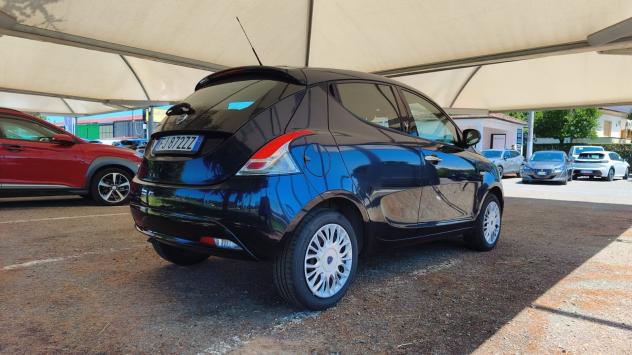 Lancia Ypsilon 1.2 69cv Silver - Foto 9