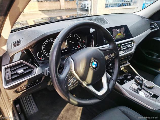 BMW 318d Touring Msport - Foto 9