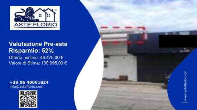 Immobile in asta di 112 m², box auto in vendita a Somma Lombardo - Foto 2