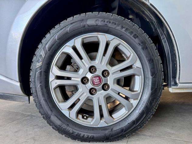 Fiat Talento 1.6 TwinTurbo MJT 145cv PC-TN Combi 10q 2016 - Foto 9