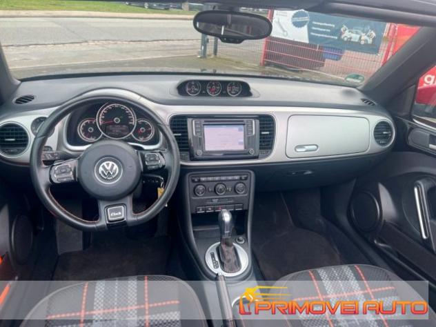 VOLKSWAGEN Maggiolino 2.0 TDI Design BlueMotion Technology rif. 22409113