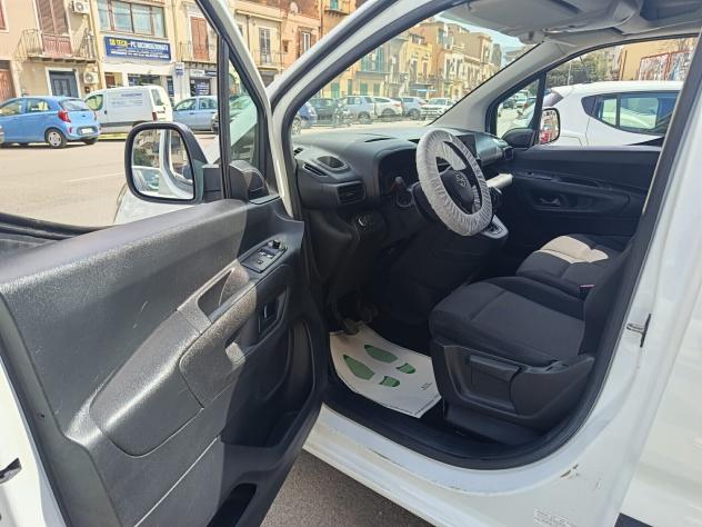 Opel Combo Cargo 1.5 Diesel 100CV - Foto 10