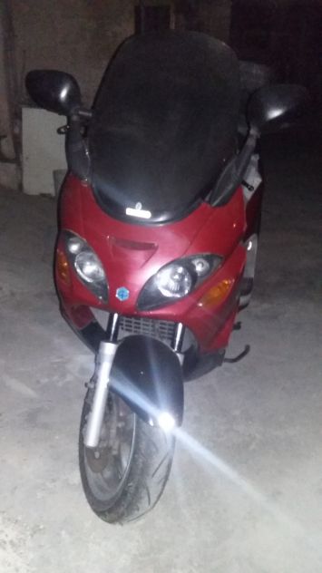 Piaggio x9 motore honda 250