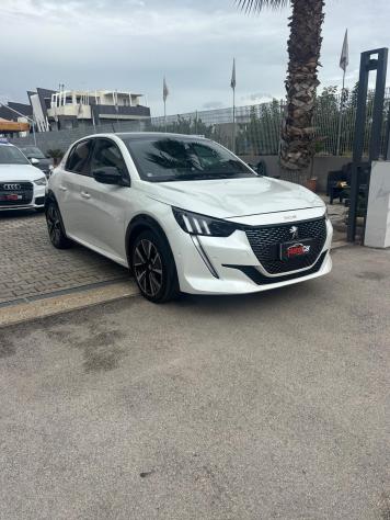 Peugeot 208 PureTech 130 Stop&Start EAT8 5 porte GT - Foto 5