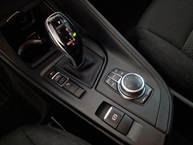 Bmw X1 18d Automatico - Foto 8