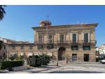 IMMOBILI-IMMOBILE COMMERCIALE-Piazza Rossetti 19