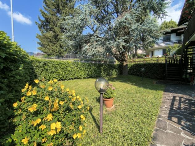 Monolocale con solaio e due bagni. - Foto 3