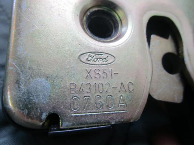 4868498 CHIUSURA SERRATURA PORTELLONE COFANO POSTERIORE BAULE FORD KA 1.3 B 51KW 5M 3P (2003) RICAMBIO USATO XS51B43102AC - Foto 2