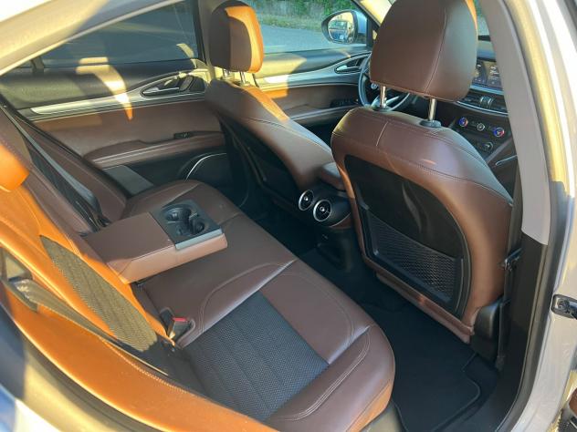 Alfa Romeo Stelvio 2.2 Turbodiesel 190 CV AT8 Q4 Business - Foto 4
