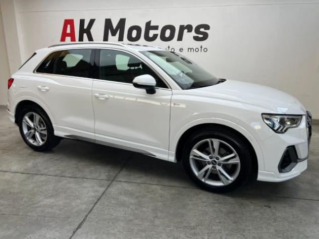 AUDI Q3 35 TFSI S tronic S line edition rif. 23765106 - Foto 10