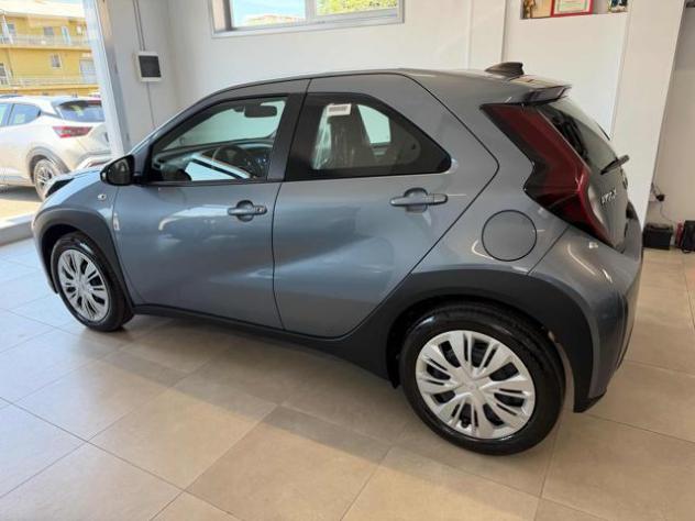 TOYOTA Aygo X 1.0 VVT-i 72 CV 5 porte Active Km0 rif. 23861426 - Foto 5