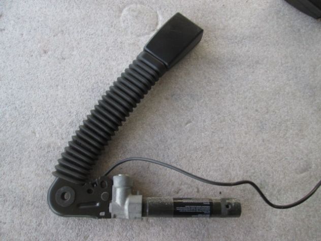 563067417C CINTURA PRETENSIONATORE ANTERIORE SINISTRA BMW SERIE 5 (E60) (2001-20