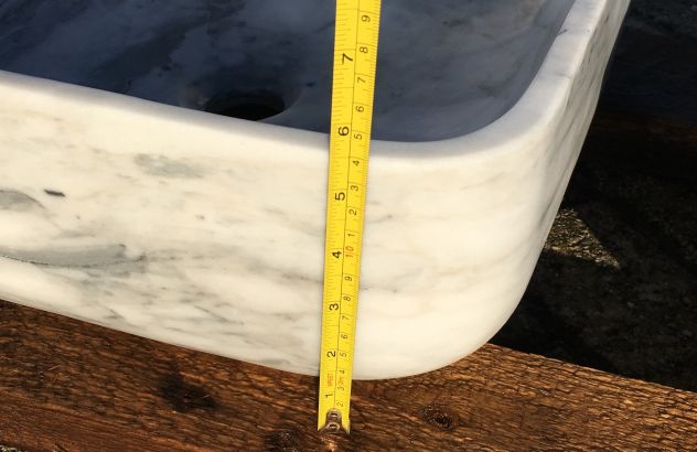 Coppia di lavabo da appoggio in marmo bianco - Foto 6