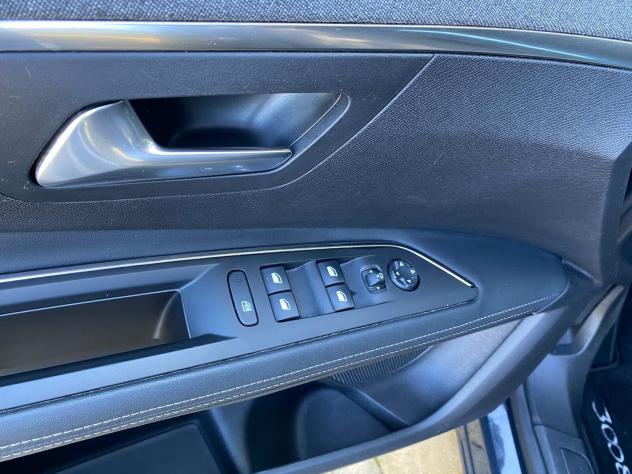 Peugeot 3008 BlueHDi 130 S&S Allure - Foto 10