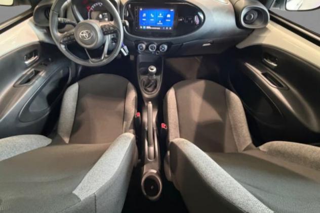 TOYOTA Aygo X 1.0 VVT-i 72 CV 5 porte Active rif. 24076634 - Foto 5