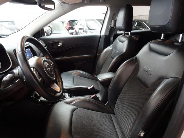 Jeep Compass 2ª serie 2.0 Multijet II 170 CV aut. 4WD Limited - Foto 8