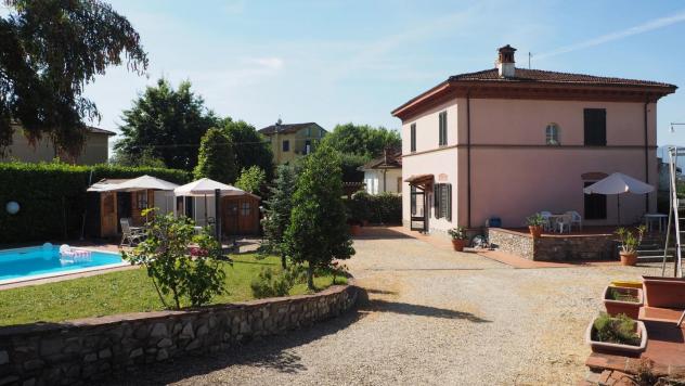 Villa in vendita a Marlia - Capannori 220 mq Rif: 1330783 - Foto 3