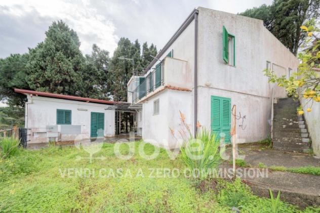 Villa di 160 m² con 4 locali e box auto doppio in vendita a Messina - Foto 2