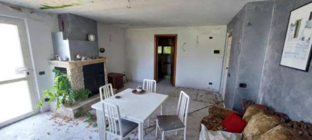 Immobile in asta di 162 m² con più di 5 locali in vendita a Montorio al Vomano - Foto 5