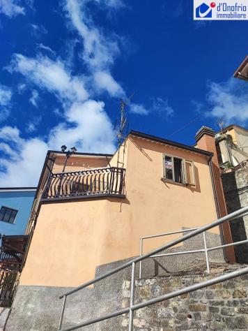 SAN POLO MATESE, PROPONIAMO IN VENDITA UNA SOLUZIONE ABITATIVA SU DUE LIVELLI, IN BUONO STATO MANUTENTIVO - ARREDATA - Foto 2