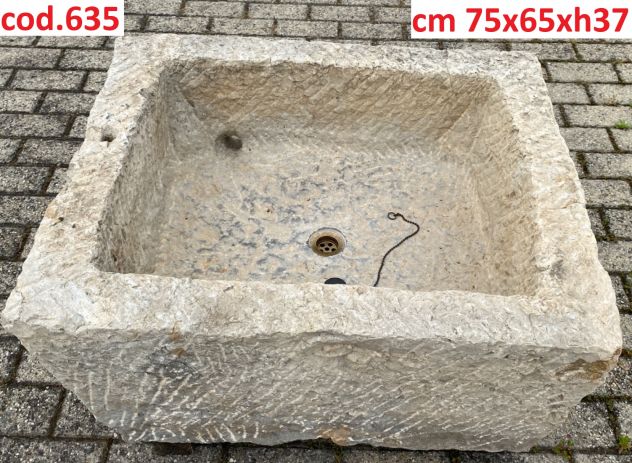 Lavello fontana vasca rustico in pietra