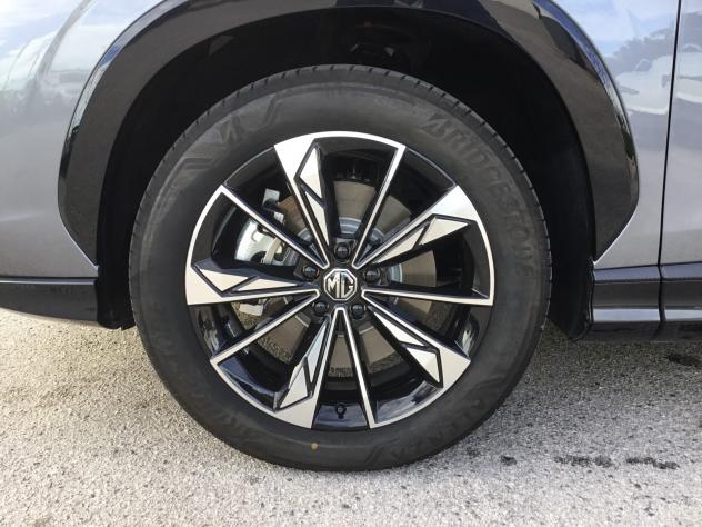 MG HS 1.5 HYBRID Luxury Cambio Automatico - Foto 10
