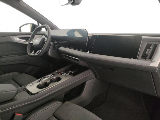 Audi TT Q4 Audi Q4 Sportback Business e-tron quattro performance 250,00 kW - Foto 7