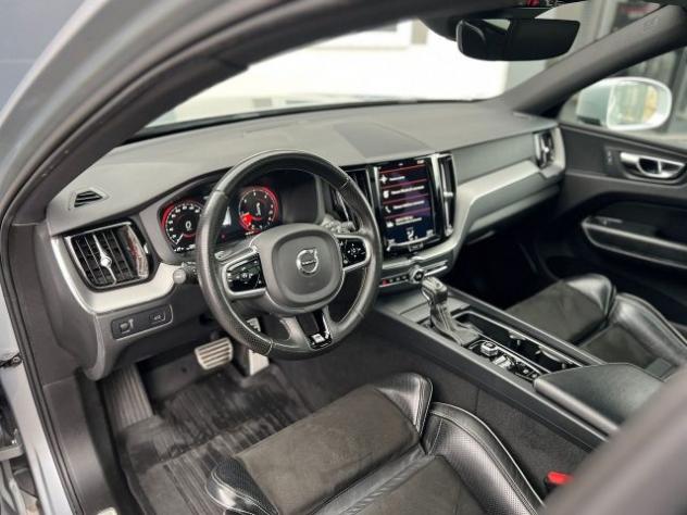 VOLVO XC60 D4 Geartr. R-Design rif. 23625143 - Foto 9