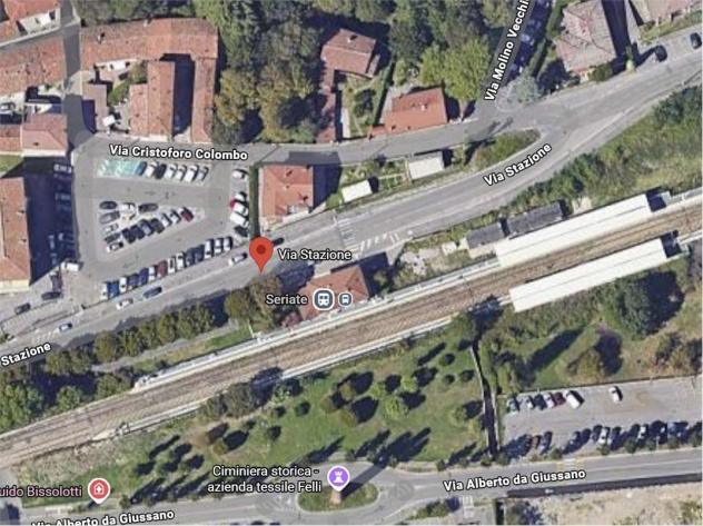 28/2019 3 BG -  tre tettoie a Seriate
