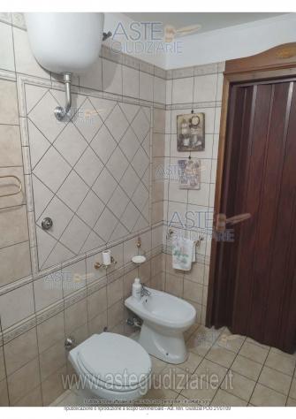 IMMOBILI-IMMOBILE RESIDENZIALE-Largo Fontana, 6 - Foto 3