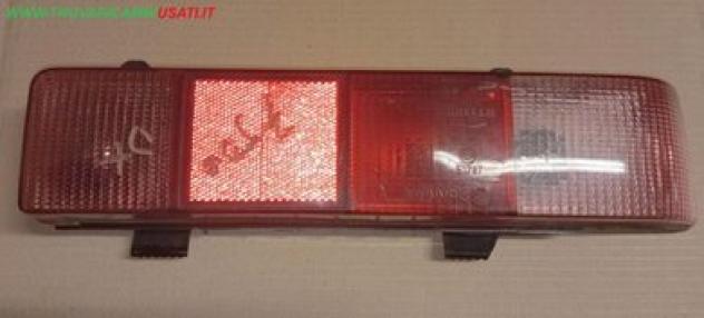 FANALE POST.D. FRECCIA ROSA FIAT CINQUECENTO SPORTING 999-U46804 Parti elettriche  Fanaleria  Fanali  Fanale post. dx. FIAT - CINQUECENTO - 01-04-1992