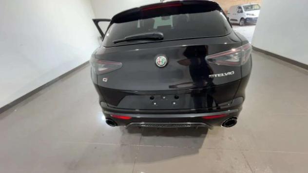 Alfa Romeo Stelvio 2.2 t Veloce Q4 210cv auto - Foto 5