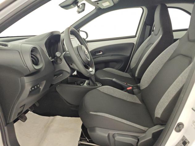 Toyota Aygo X 1.0 VVT-i 72 CV 5 porte Active - Foto 9