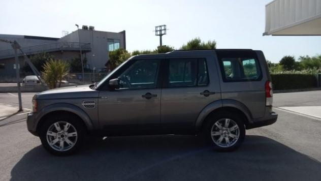 LAND ROVER Discovery RECANATI - 4 3.0 TDV6 SE rif. 17382802 - Foto 9