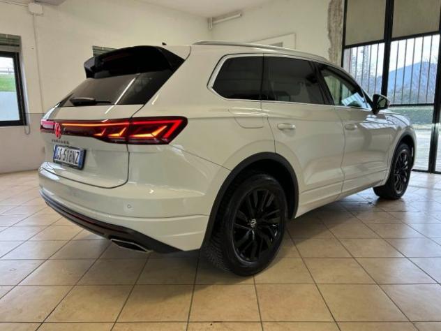VOLKSWAGEN Touareg 3.0 V6 TDI SCR Elegance rif. 23922002 - Foto 3
