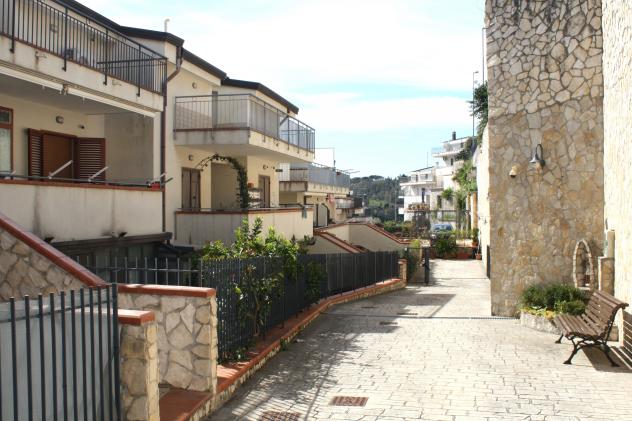 Villa in Via Alcide De Gasperi - Foto 3