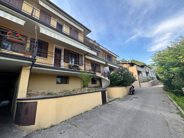 Appartamento con Terrazzo, Giardino Privato e Taverna Seminterrata Collegata al Box - Foto 5